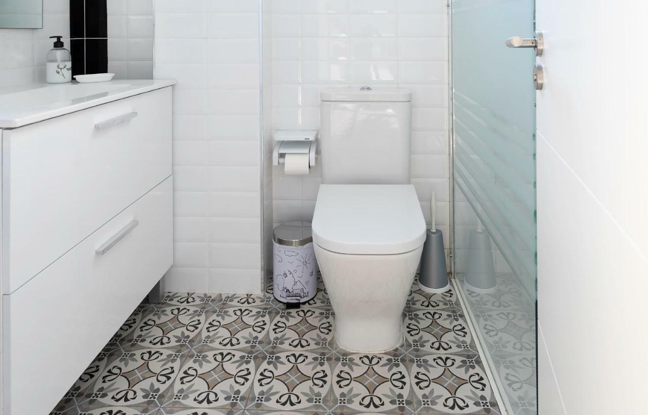 Almar Con Ac, Cristianos Apartamento